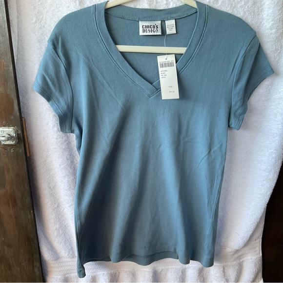 Chico’s Design Apparel Bliss Short Sleeve Tee Arctic; NWT; M/8 - Picture 2 of 10